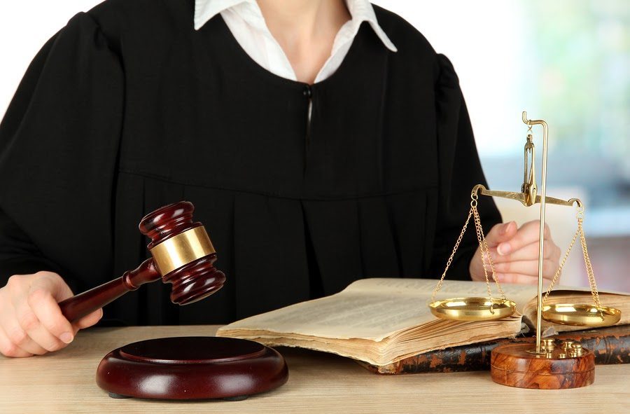 www.queenanlaw.com