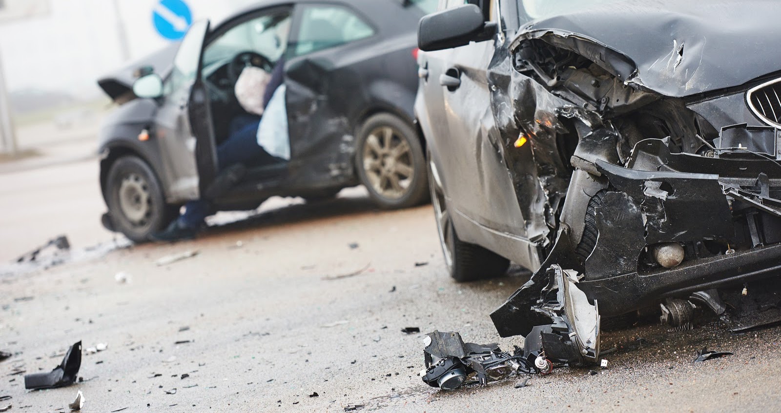 Should You Call Your Insurance or Attorney First After a Car Accident?